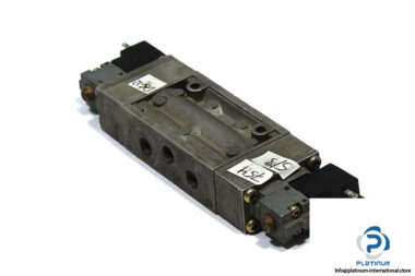 ckd-4f130-l-double-solenoid-valve-1