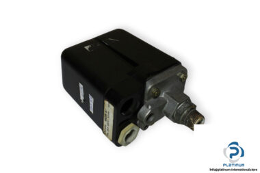 condor-MDR-5_pressure-switch-used