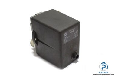 condor-MDR-3-237853-air-pressure-switch-used