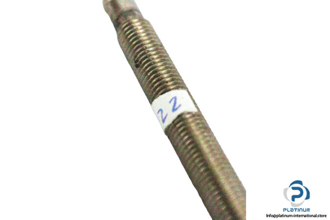 cylindrical-sensor-SN3-NPN-NO8-60-inductive-proximity-sensor-(used)-2