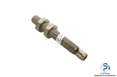 cylindrical-sensor-SN5-NPN-NO8-60-inductive-proximity-sensor-(used)