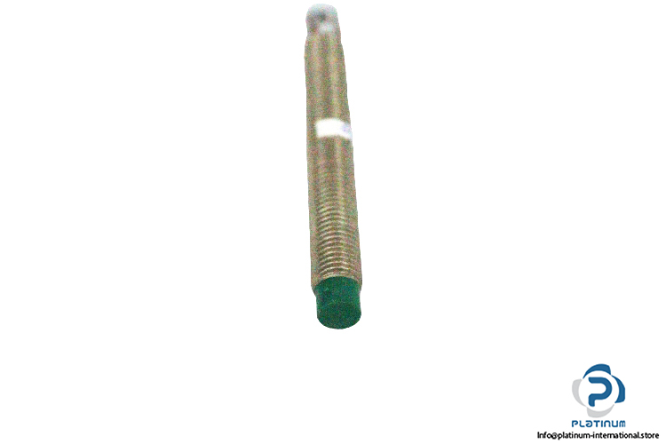 cylindrical-sensor-SN9-PNP-NO8-69-inductive-proximity-sensor-(used)-1