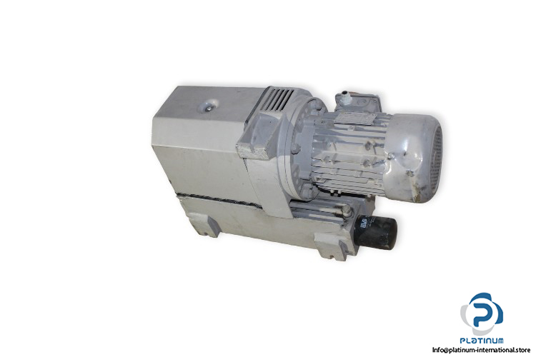 d.v.p.-LC.105-960302-rotary-vane-vacuum-pump-(used)-1