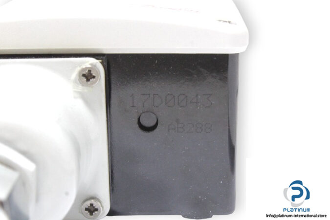 danfoss-017d004366-differential-pressure-switch-2