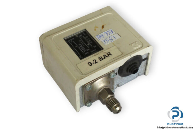 danfoss-KP6W-pressure-switch-used