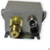 danfoss-KPS-35-060-310566-pressure-switch-new-2