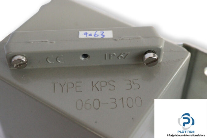 danfoss-KPS35-060-3100-pressure-switch-(used)-2