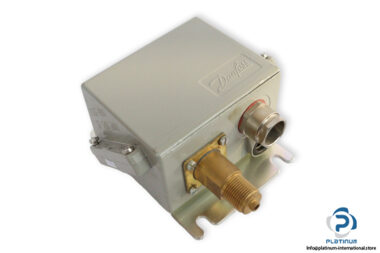 danfoss-KPS35-060-3100-pressure-switch-(used)