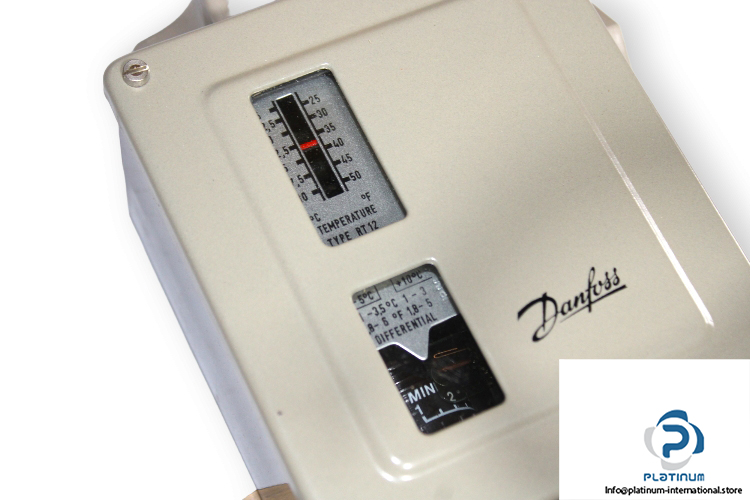 danfoss-RT12-thermostat-new-2