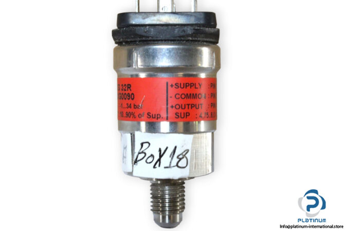 danfoss-aks-32r-060g0090-pressure-transmitter-used-3-2