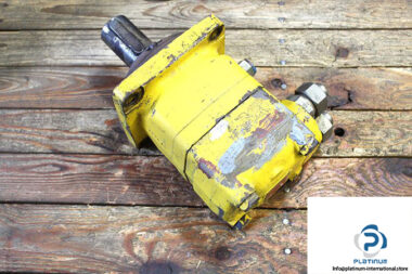 danfoss-omv-315-151b3100-2-hydraulic-motor-1