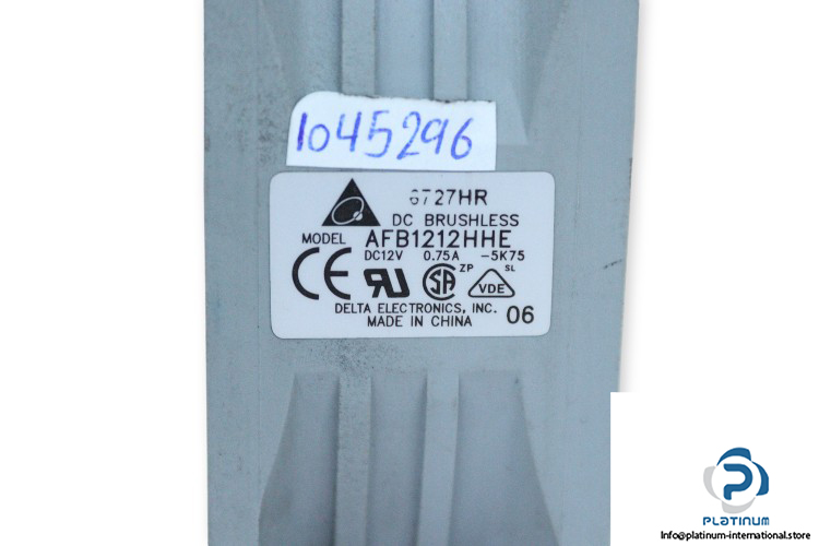 delta-electronics-AFB1212HHE-axial-fan-used-1