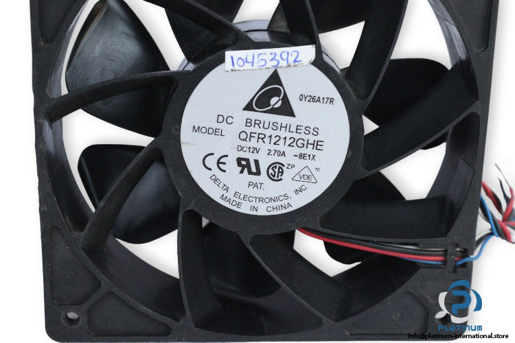 delta-electronics-QFR1212GHE-axial-fan-used-1