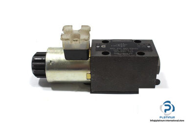 denison-4d01-3101-0601-b1g0q-solenoid-operated-directional-valve-1