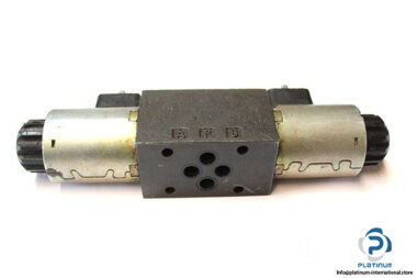 denison-4d01-3203-0302-b1g0q-directional-control-valve-3