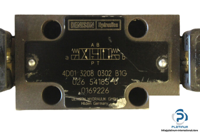 denison-4d01-3208-0302-b1g-directional-control-valve-1