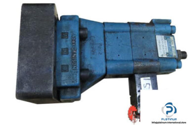 DENISON-D4S-06-3C2-344-CD-06-B-DIRECTIONAL-SEAT-VALVE_675x450.jpg