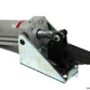 destaco-846-pneumatic-hold-down-clamp-2