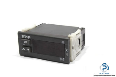 dixell-XT130C-temperature-controller