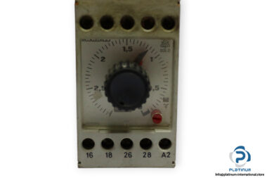 dold-AA-7616.82-timer-used-2