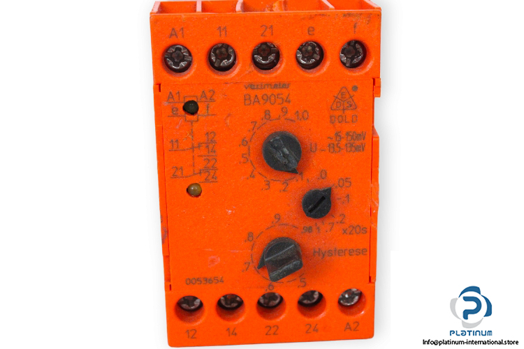 dold-BA9054_010-voltage-relay-(used)-1