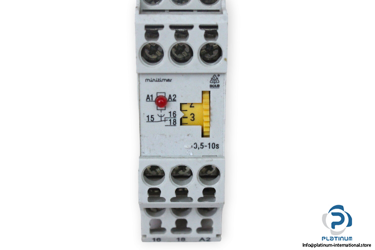 dold-MK-7863.81-mini-timer-relay-(used)-1