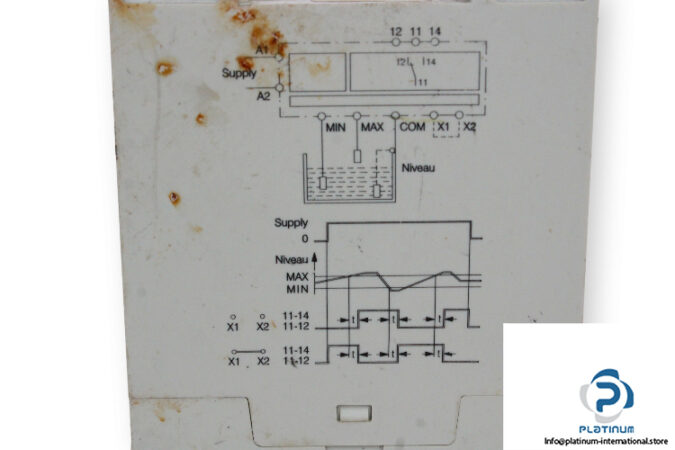 dold-MK-9151.11-level-sensing-relay-(used)-1