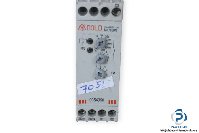 dold-MK7850N.82_200-multifunction-timer-relay-(used)-1