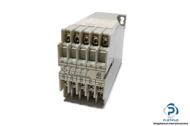 dold-AI-866.004-safety-relay