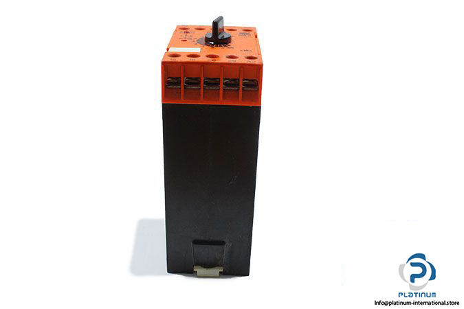 dold-ba-7901-82-time-relay-1