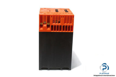 dold-bi9028-38_001-softstarter-with-dc-brake-1