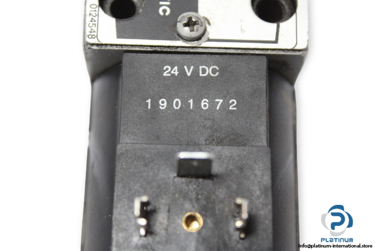 duplomatic-E4P4-S1_41-solenoid-controlled-directional-valve-used-2