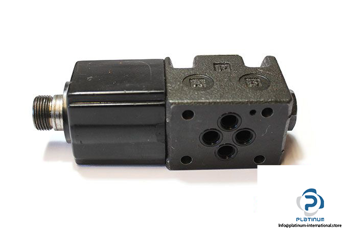 duplomatic-ds3-sa3_10n-solenoid-operated-directional-control-valve-2