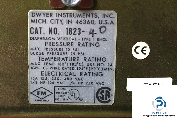 dwyer-1823-40-LOW-differential-pressure-switch-new-2