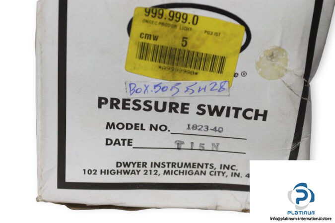 dwyer-1823-40-LOW-differential-pressure-switch-new-4