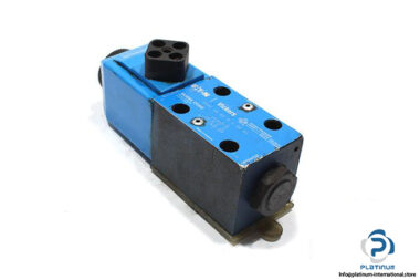 e-t.n-DG4V-3S-0A-M-U-H5-60-solenoid-operated-directional-valve