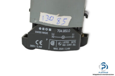 eao-704.950.0-lamp-block-(new)-1