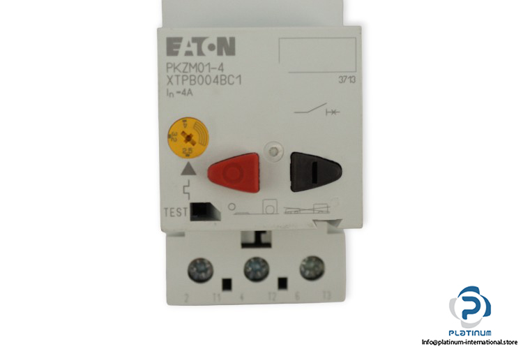 eaton-PKZM01-4-motor-protective-circuit-breaker-(New)-1