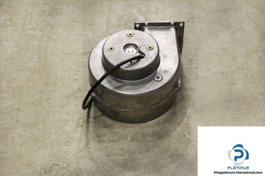 ebmpapst-62s076-aa03-01-centrifugal-blower-1