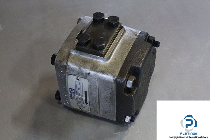 eckerle-iph_2-_6-3x-hydraulic-gear-pump-1