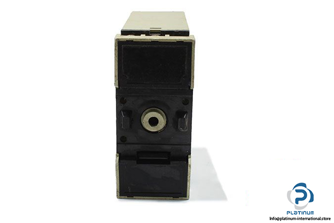 electromatic-sy-155-380-voltage-level-relay-1