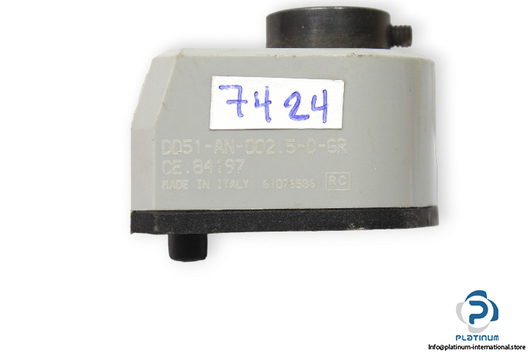 elesa-DD51-AN-002.5-D-GR-mechanical-position-indicators-counter-(used)-1