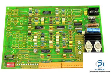 engel-22036202-circuit-board
