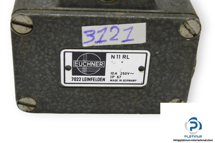 euchner-N11RL-precision-single-limit-switch-(used)-1