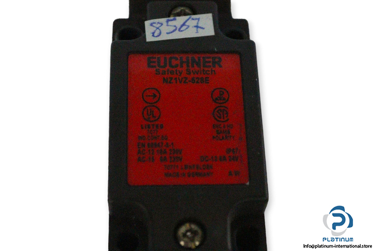 euchner-NZ1VZ-528E-safety-switch-(used)-1
