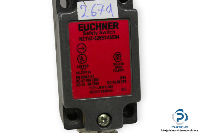 euchner-NZ1VZ-528E3VSE04-safety-switch-(used)-3