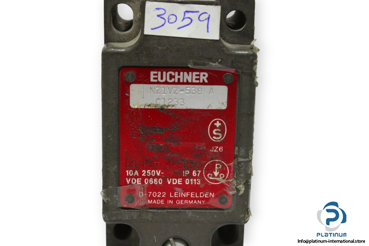 euchner-NZIVZ-538-A-C1233-safety-switch-(used)-1