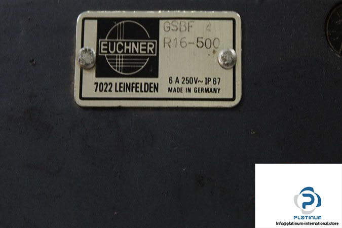 euchner-gsbf-4-r16-500-limit-switch-2