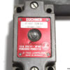 euchner-nz1vz-528-a1_vse04-l060-safety-switch-with-%e2%80%8eseparate-actuator-2