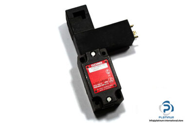 euchner-NZ1VZ-538-D1_VSM07-safety-switch-with-separate-‎actuator